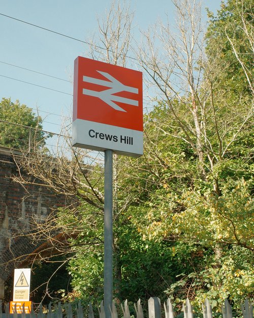 Crews Hill station sign